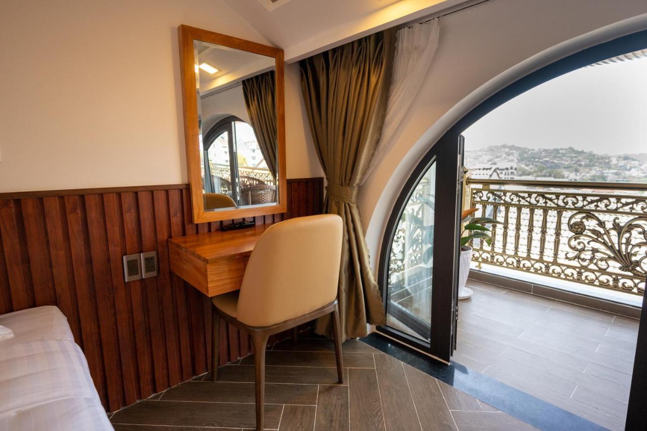 La Fleur Premium Central Apartment Hotel ダラット エクステリア 写真
